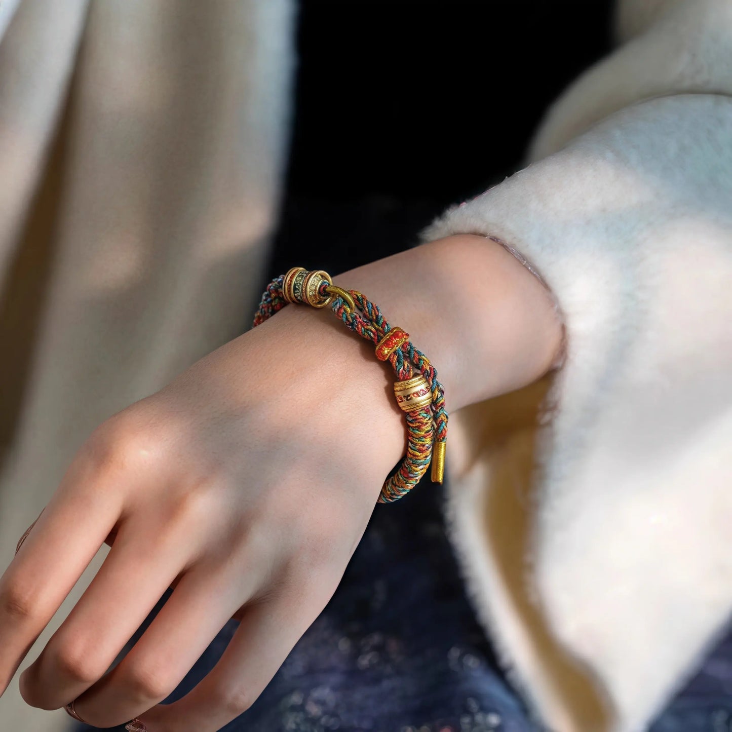 Handmade Tibetan Buddhist mantra bracelet with Om Mani Padme Hum – for peace and protection