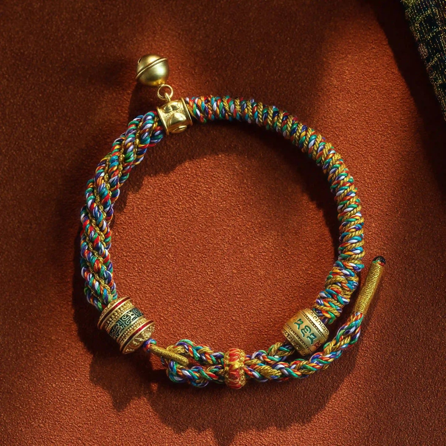 Handmade Tibetan Buddhist mantra bracelet with Om Mani Padme Hum – for peace and protection